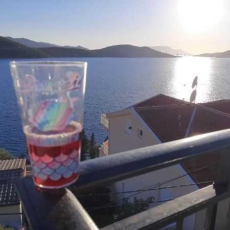 Apartmani Panorama 32 نيوم المظهر الخارجي الصورة