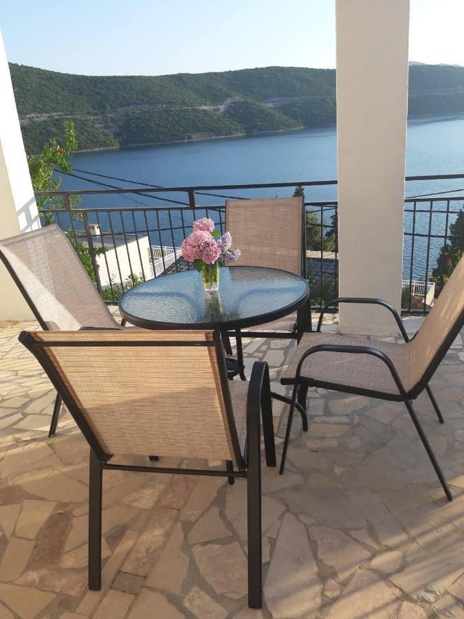 Apartmani Panorama 32 نيوم المظهر الخارجي الصورة